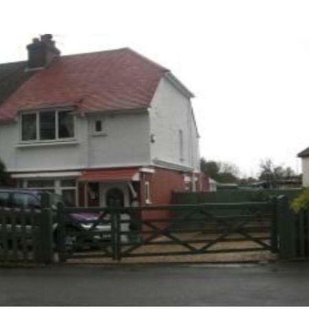 Maidstone Family Homes Upper Road Cottage Ngoại thất bức ảnh