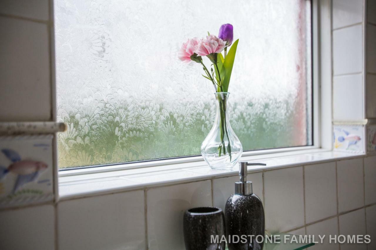 Maidstone Family Homes Upper Road Cottage Ngoại thất bức ảnh