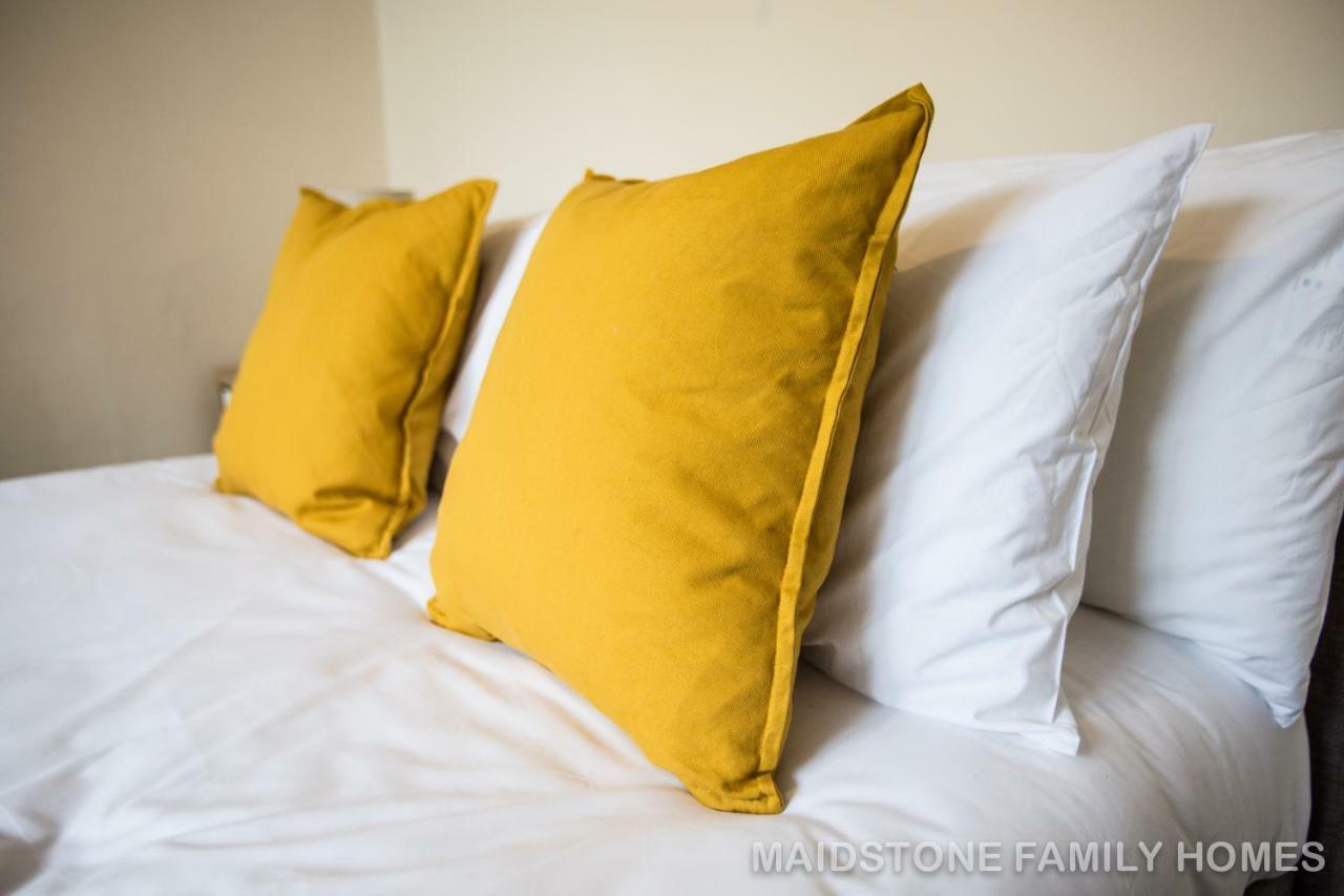Maidstone Family Homes Upper Road Cottage Ngoại thất bức ảnh