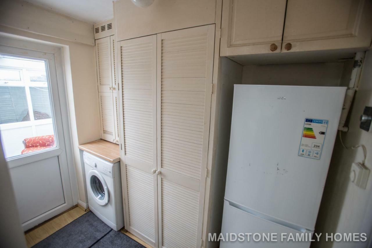 Maidstone Family Homes Upper Road Cottage Ngoại thất bức ảnh