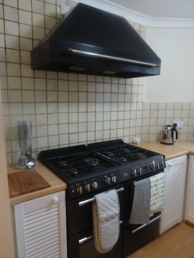 Maidstone Family Homes Upper Road Cottage Ngoại thất bức ảnh