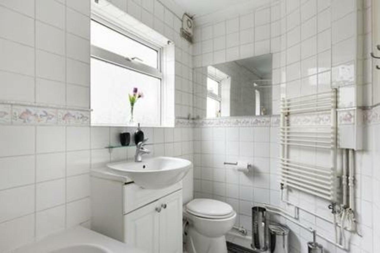 Maidstone Family Homes Upper Road Cottage Ngoại thất bức ảnh