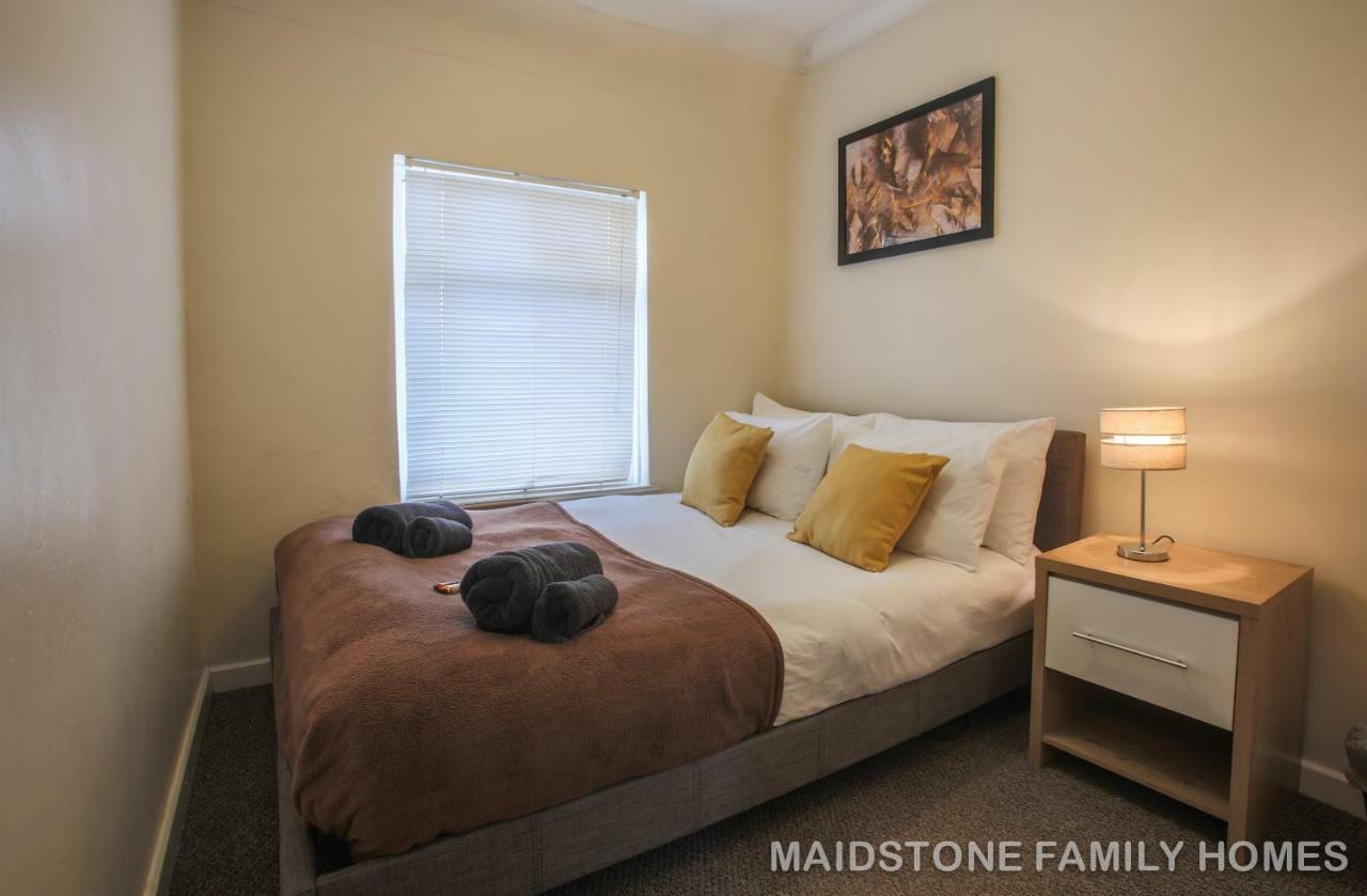 Maidstone Family Homes Upper Road Cottage Ngoại thất bức ảnh