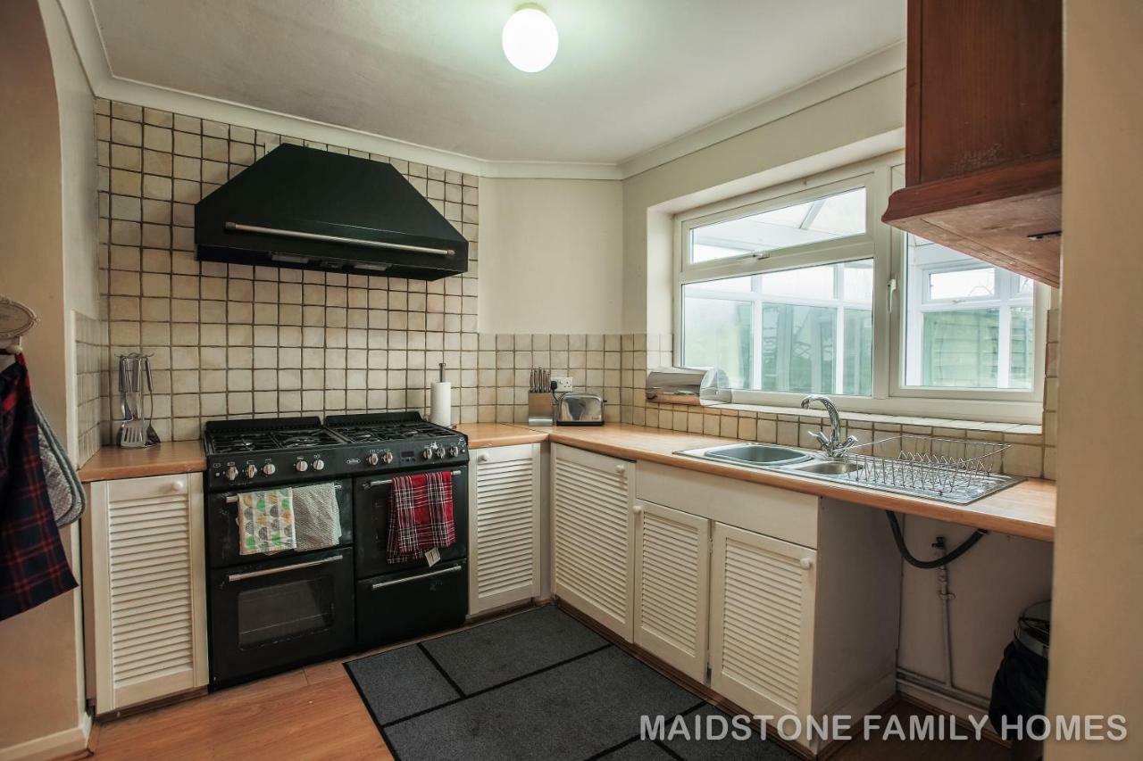 Maidstone Family Homes Upper Road Cottage Ngoại thất bức ảnh